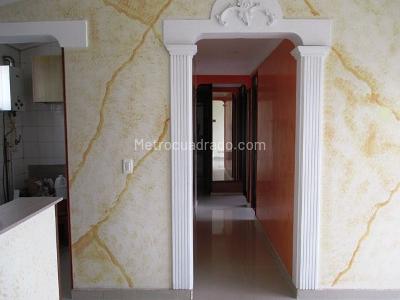 Apartamento de 3 alcobas en venta en Villas De Granada Et I, Bogotá, 64 m² · foto 4 de 15