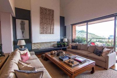 Apartamento de 4 alcobas en venta en Cerros De Los Alpes, Bogotá, 350 m² · foto 7 de 20