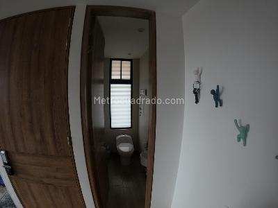 Casa de 3 alcobas en venta en Bosque De Pinos, Bogotá, 186 m² · foto 2 de 14