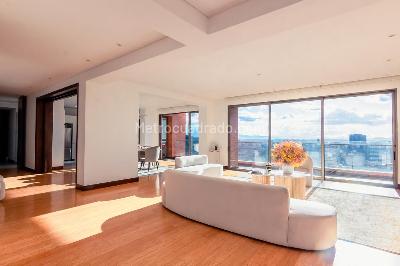 Apartamento de 4 alcobas en arriendo en Cerros De Los Alpes, Bogotá, 307 m² · foto 5 de 20