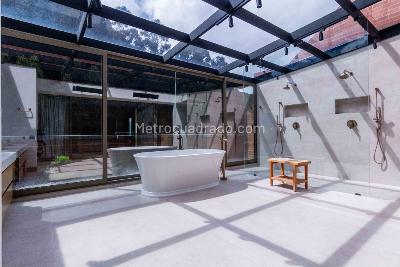 Apartamento de 4 alcobas en venta en Cerros De Los Alpes, Bogotá, 557 m² · foto 11 de 20