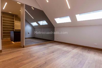 Apartamento de 4 alcobas en venta en Cerros De Los Alpes, Bogotá, 557 m² · foto 13 de 20