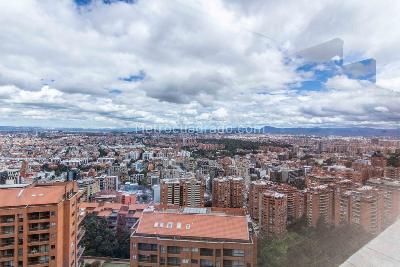 Apartamento de 4 alcobas en venta en Cerros De Los Alpes, Bogotá, 557 m² · foto 18 de 20