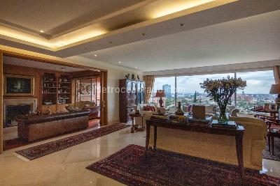 Apartamento de 4 alcobas en arriendo en Santa Barbara Alta, Bogotá, 404 m² · foto 10 de 20