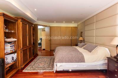 Apartamento de 4 alcobas en arriendo en Santa Barbara Alta, Bogotá, 404 m² · foto 19 de 20
