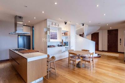 Apartamento de 2 alcobas en venta en Los Rosales, Bogotá, 209 m² · foto 4 de 20