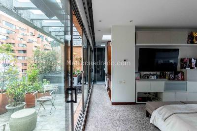 Apartamento de 2 alcobas en venta en Los Rosales, Bogotá, 209 m² · foto 14 de 20