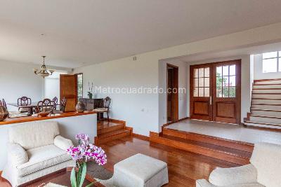 Casa de 4 alcobas en venta en Santana, Chía, 340 m² · foto 17 de 20