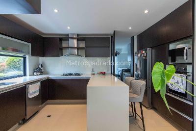 Casa de 3 alcobas en venta en Vereda El Sanrafael, La Calera, 292 m² · foto 14 de 20