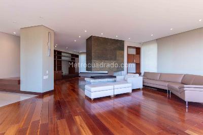 Apartamento de 5 alcobas en venta en Santa Barbara Alta, Bogotá, 530 m² · foto 16 de 20