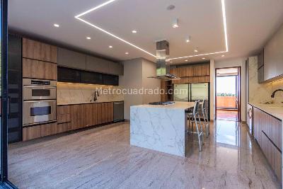 Apartamento de 5 alcobas en venta en Santa Barbara Alta, Bogotá, 530 m² · foto 6 de 20
