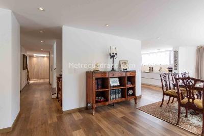 Apartamento de 4 alcobas en arriendo en Chico Norte, Bogotá, 364 m² · foto 12 de 20