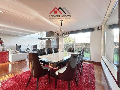Casa de 4 alcobas en venta en Guaymaral, Bogotá, 1385 m² · foto 9 de 20