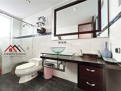 Casa de 4 alcobas en venta en Guaymaral, Bogotá, 1385 m² · foto 17 de 20