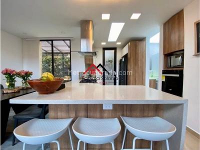 Casa de 3 alcobas en venta en Vereda Llano Grande, Cajicá, 290 m² · foto 4 de 20