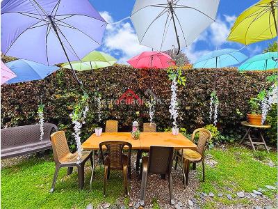 Casa de 4 alcobas en venta en Guaymaral, Bogotá, 250 m² · foto 2 de 20