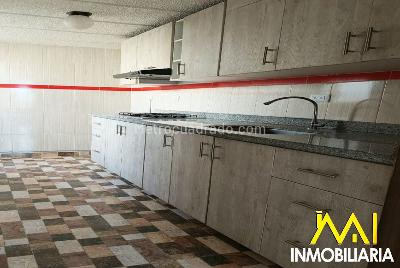 Apartamento de 3 alcobas en arriendo en Camino De Modelia 1, Bogotá, 63 m² · foto 3 de 11