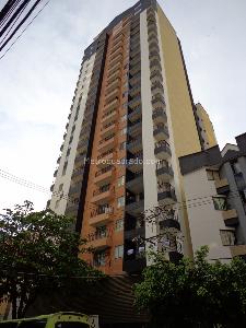 Apartamento de 3 alcobas en venta en La Aurora, Bucaramanga, 85 m² · foto 3 de 20