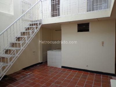 Casa de 5 alcobas en venta en Lagos Iii, Floridablanca, 105 m² · foto 8 de 20