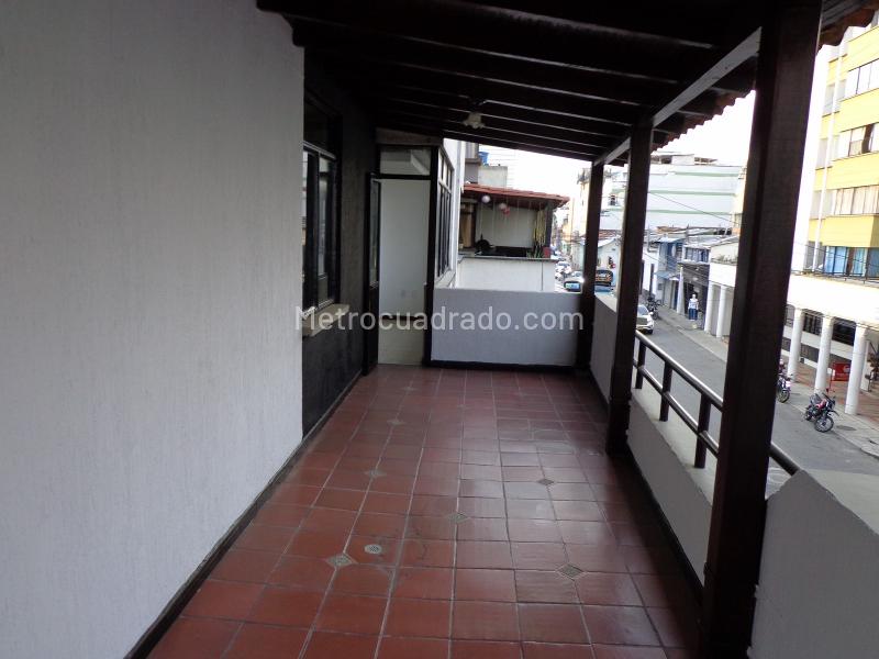 Piso – Bucaramanga - Más