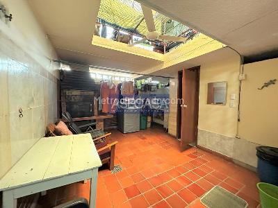 Casa de 4 alcobas en venta en Comuneros, Bucaramanga, 250 m² · foto 10 de 20