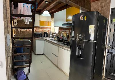 Apartamento de 2 alcobas en venta en Mutis, Bucaramanga, 47 m² · foto 2 de 10