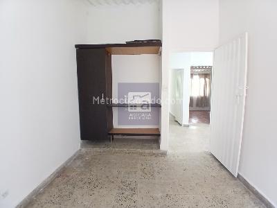 Casa de 4 alcobas en arriendo en Favuis, Floridablanca, 123 m² · foto 12 de 14