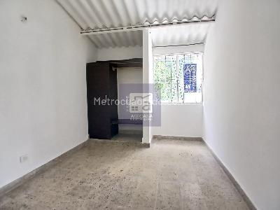 Casa de 4 alcobas en arriendo en Favuis, Floridablanca, 123 m² · foto 13 de 14