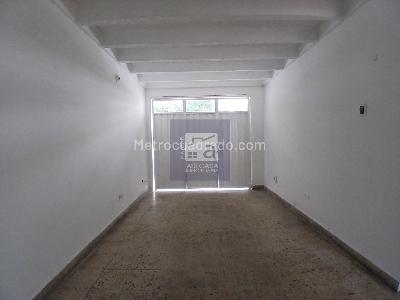 Casa de 4 alcobas en arriendo en Favuis, Floridablanca, 123 m² · foto 2 de 14
