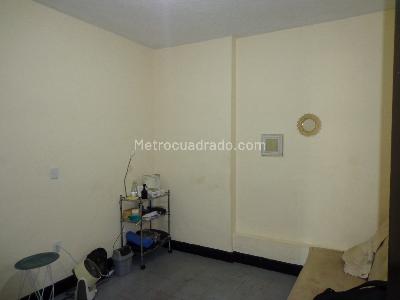 Casa de 5 alcobas en venta en Alvarez, Bucaramanga, 213 m² · foto 15 de 20