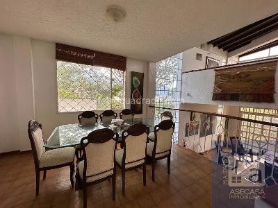 Casa de 5 alcobas en venta en Lagos Del Cacique, Bucaramanga, 350 m² · foto 11 de 20
