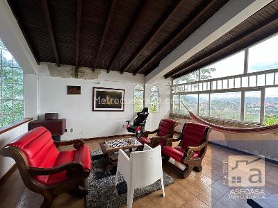 Casa de 5 alcobas en venta en Lagos Del Cacique, Bucaramanga, 350 m² · foto 17 de 20
