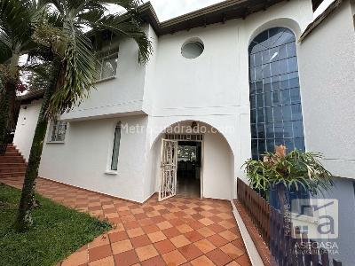 Casa de 5 alcobas en venta en Lagos Del Cacique, Bucaramanga, 350 m² · foto 8 de 20