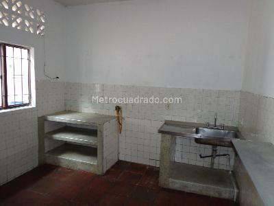 Casa de 5 alcobas en venta en Mutualidad, Bucaramanga, 400 m² · foto 14 de 20