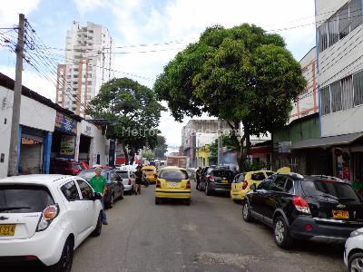 Casa de 5 alcobas en venta en Mutualidad, Bucaramanga, 400 m² · foto 5 de 20