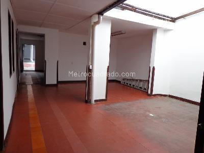 Casa de 5 alcobas en venta en Mutualidad, Bucaramanga, 400 m² · foto 7 de 20