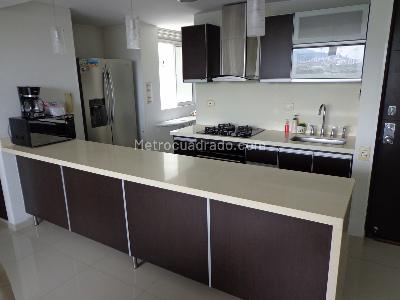 Apartamento de 3 alcobas en venta en Calle 200, Floridablanca, 94 m² · foto 5 de 20