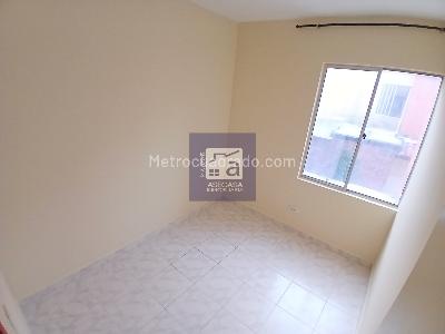 Casa de 4 alcobas en arriendo en San Angel, Floridablanca, 80 m² · foto 6 de 11