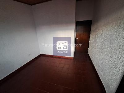 Casa de 5 alcobas en arriendo en Los Rosales, Floridablanca, 137 m² · foto 12 de 20