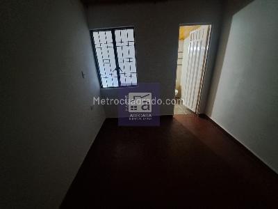 Casa de 5 alcobas en arriendo en Los Rosales, Floridablanca, 137 m² · foto 15 de 20
