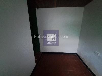 Casa de 5 alcobas en arriendo en Los Rosales, Floridablanca, 137 m² · foto 20 de 20