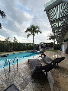 Casa de 5 alcobas en venta en Ciudad Jardin, Cali, 500 m² · foto 2 de 20