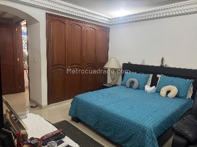 Casa de 4 alcobas en venta en Tejares, Cali · foto 14 de 20