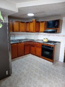 Apartamento de 3 alcobas en venta en Centenario, Cali, 130 m² · foto 12 de 19