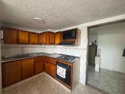 Apartamento de 3 alcobas en venta en Centenario, Cali, 130 m² · foto 18 de 19