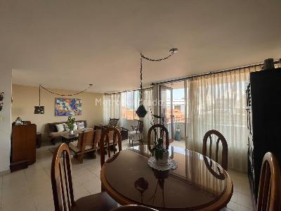 Apartamento de 3 alcobas en venta en La Merced, Cali, 128 m² · foto 5 de 14