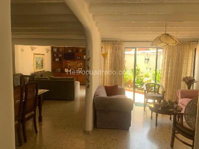 Casa de 3 alcobas en venta en La Merced, Cali, 200 m² · foto 11 de 19