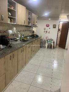 Casa de 3 alcobas en venta en La Merced, Cali, 200 m² · foto 19 de 19