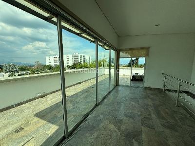 Casa de 5 alcobas en venta en Ciudad Jardin, Cali, 340 m² · foto 18 de 20