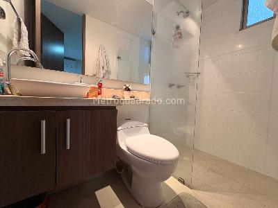Apartamento de 3 alcobas en venta en Santa Teresita, Cali, 97 m² · foto 10 de 19